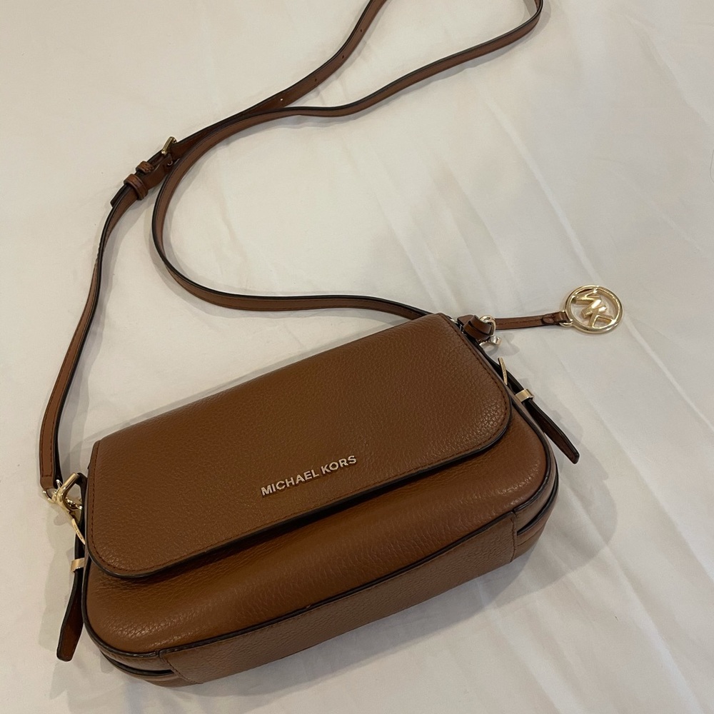 Michael Kors Bedford Legacy Crossbody